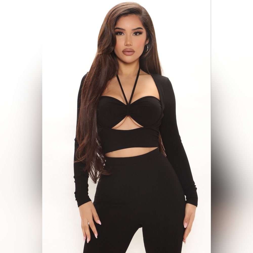 Fashion Nova Black Cut-Out Crop Top